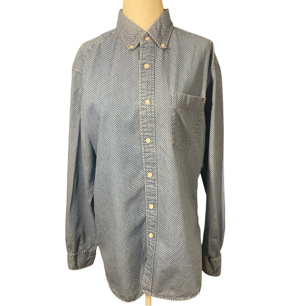 Uniqlo Shirt Men’s Medium Blue Check Chambray Button Down Soft